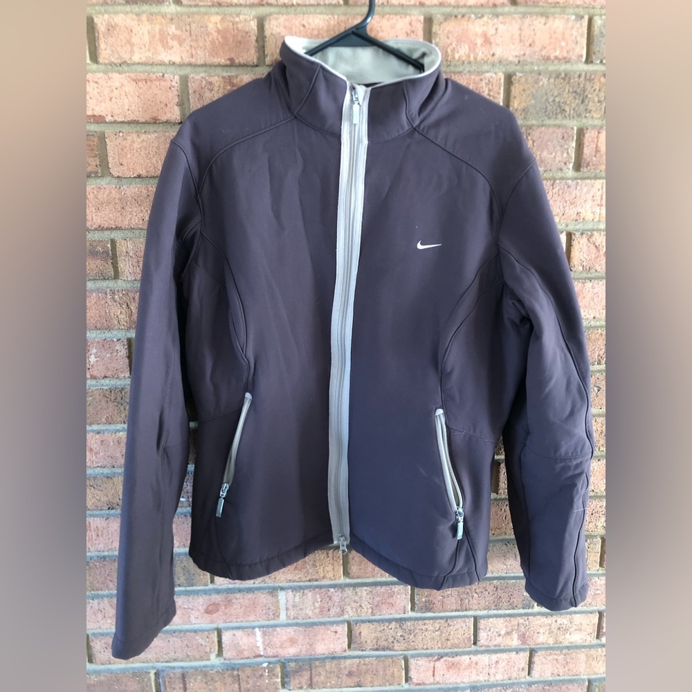 Brown soft shell Nike jacket size XL